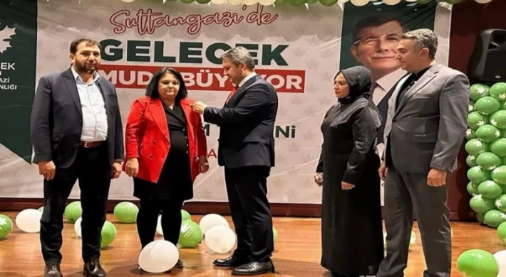 İstanbul Sultangazi’de AK Parti’den Gelecek’e katılım