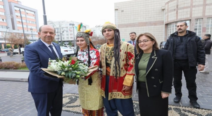 KKTC Cumhurbaşkanı’ndan Fatma Şahin’e ziyaret