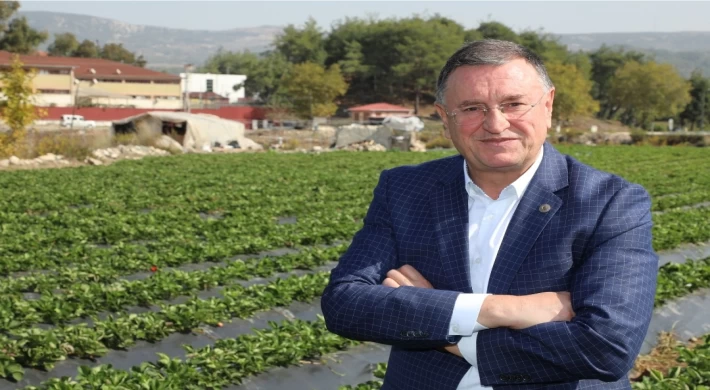 LÜTFÜ SAVAŞ: HATAYLI ÇİFTÇİMİZ TOPRAĞINI BIRAKMASIN DİYE TÜM UĞRAŞIMIZ!