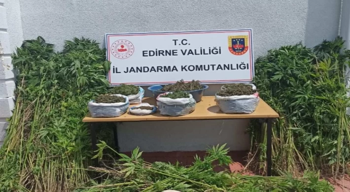 Jandarma'dan eroin operasyonu