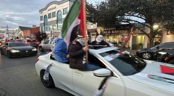 ABD’de Filistin’e destek protestosu... Konvoy oluşturuldu, şehirde tur atıldı!