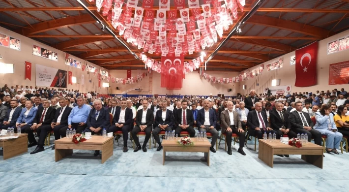 Başkan Yılmaz MHP'nin il kongresine katıldı