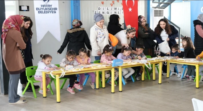 HBB'den ihtiyaç haritası konteyner kentinde çocuklara bayram etkinliği