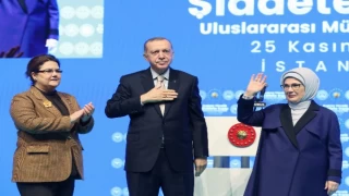 Cumhurbaşkanı Erdoğan: Toplumsal hayatın temel direği kadındır