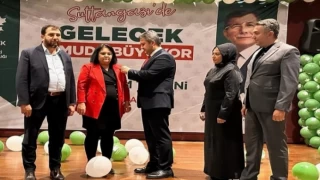 İstanbul Sultangazi’de AK Parti’den Gelecek’e katılım