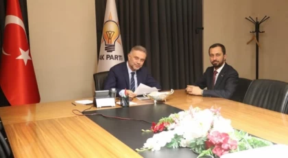 ÖZHASEKİ’DEN YAYLADAĞI KENT MEYDANI PROJESİNE DESTEK