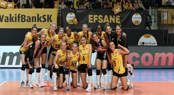 VakıfBank evinde kazandı