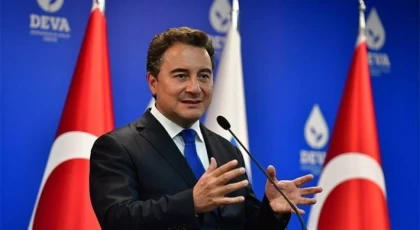 Ali Babacan: Hükümet giderayak paniğe girdi