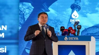 Babacan: Kredi dilenmek Türkiye’ye yakışmıyor