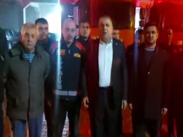 CHP'li Güzelmansur soluğu Kırıkhan İlçesinde aldı