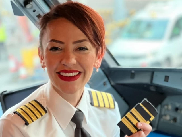 Kadın kaptan pilot, piste iniş videosu paylaştı